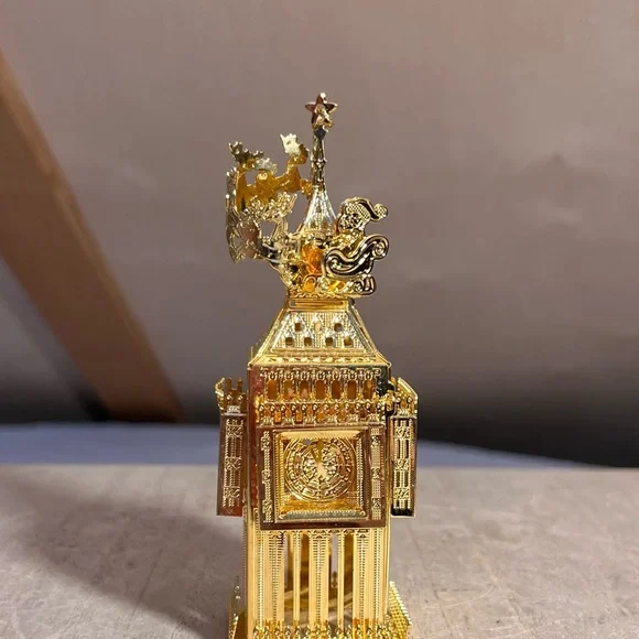 Vintage 1998 Danbury Mint Big Ben Gold Plated Christmas Ornament - Picture 3 of 5